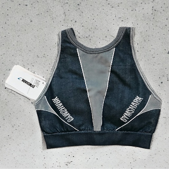 GymShark NWT Never Worn Seamless high neck grey sports bra size s - Picture 1 of 6